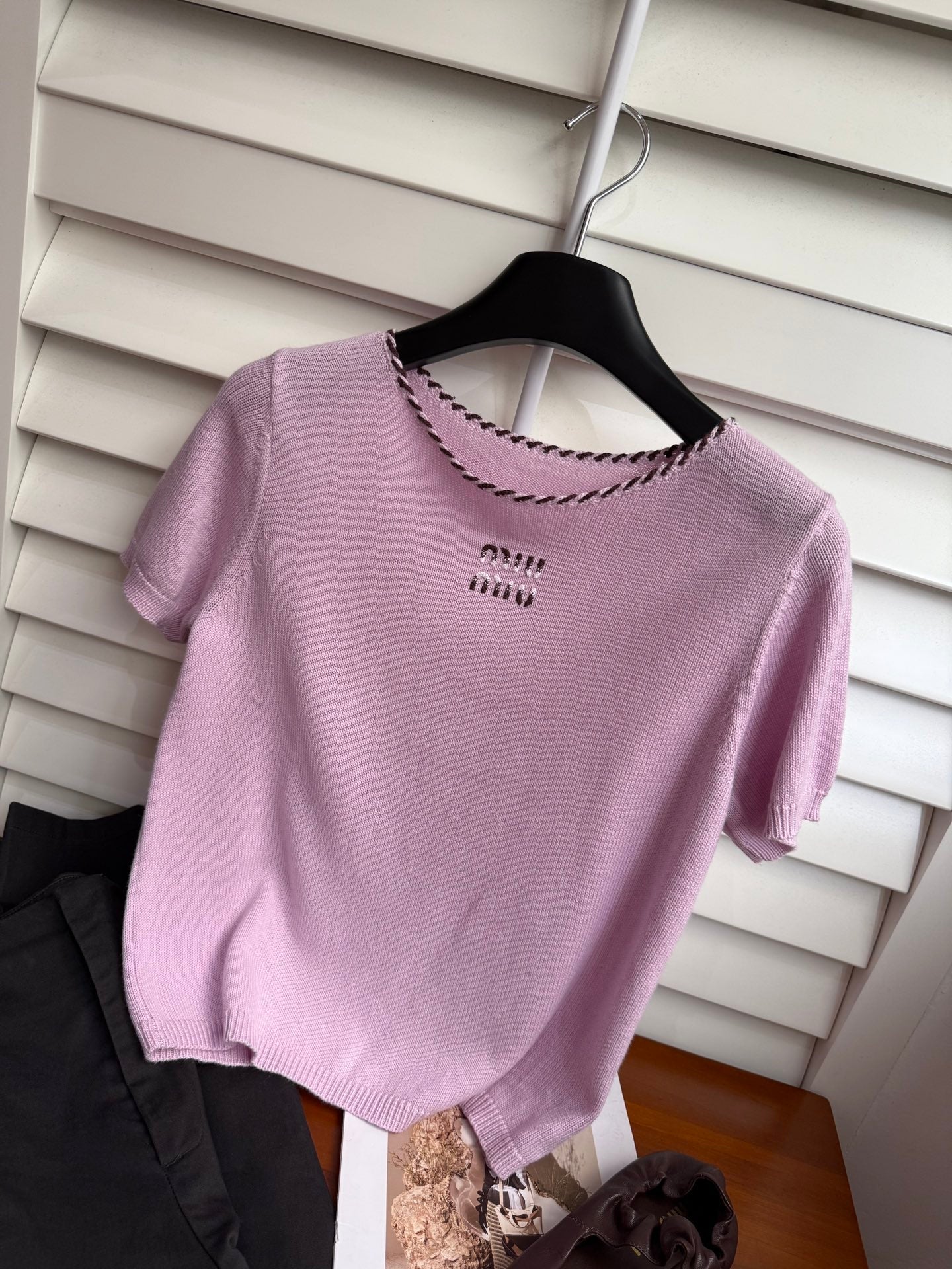 MIUMIU SHORT-SLEEVE KNIT TOP STYLE 347