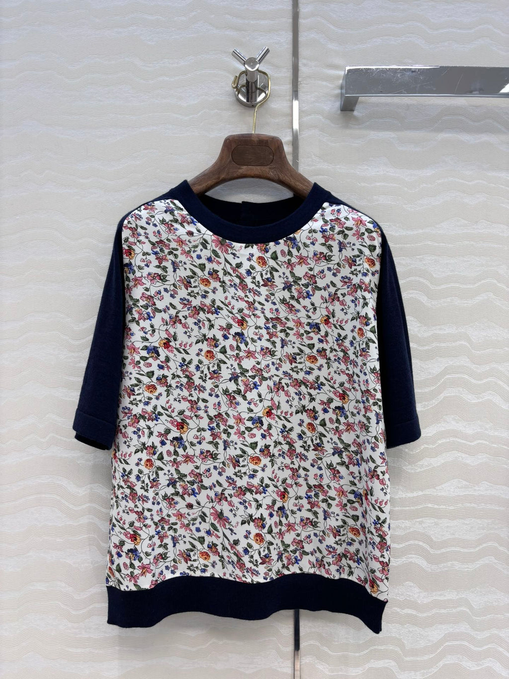 LP SHORT-SLEEVED SWEATER STYLE 258