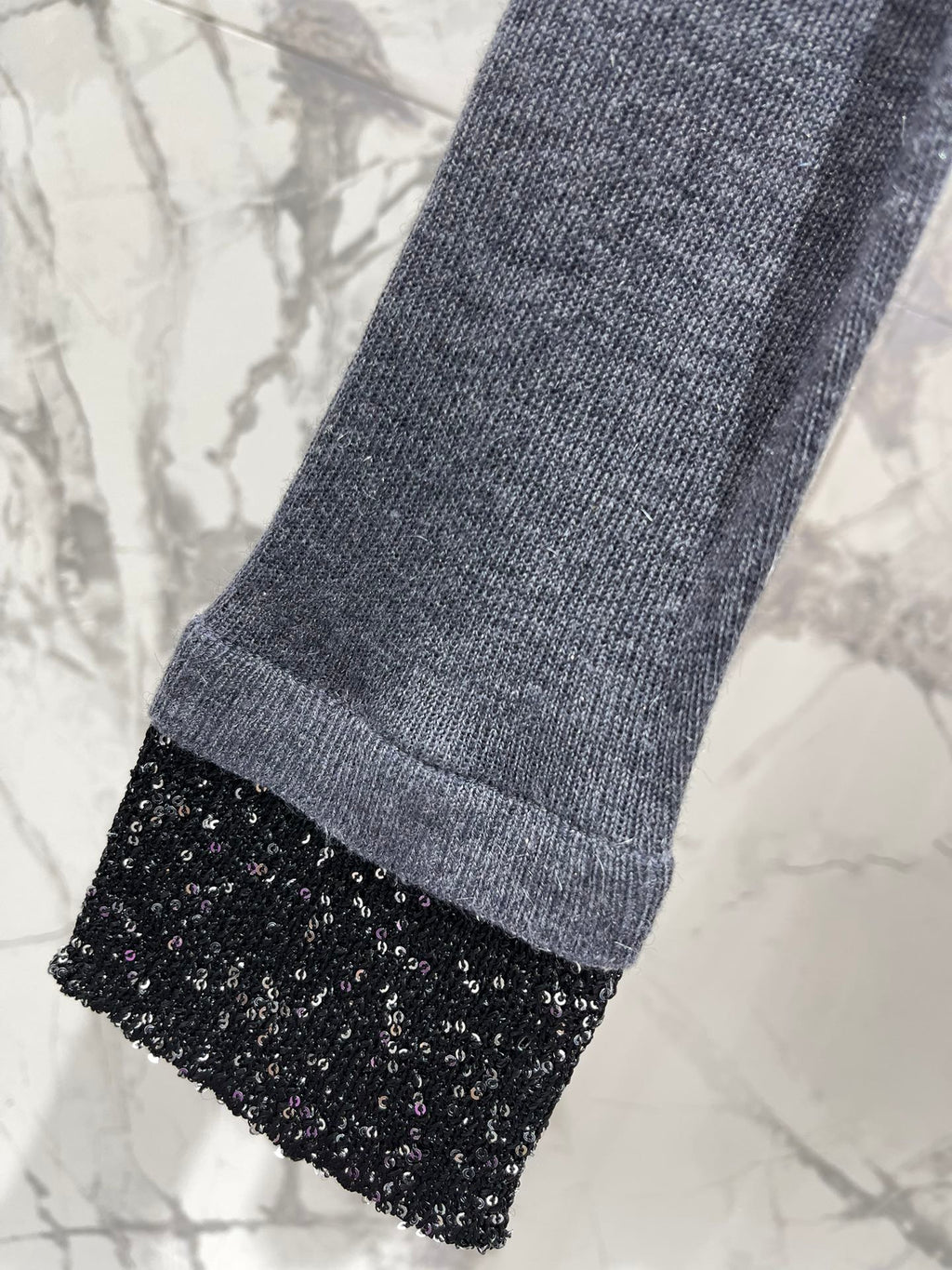 MIUMIU KNIT TOP STYLE 292