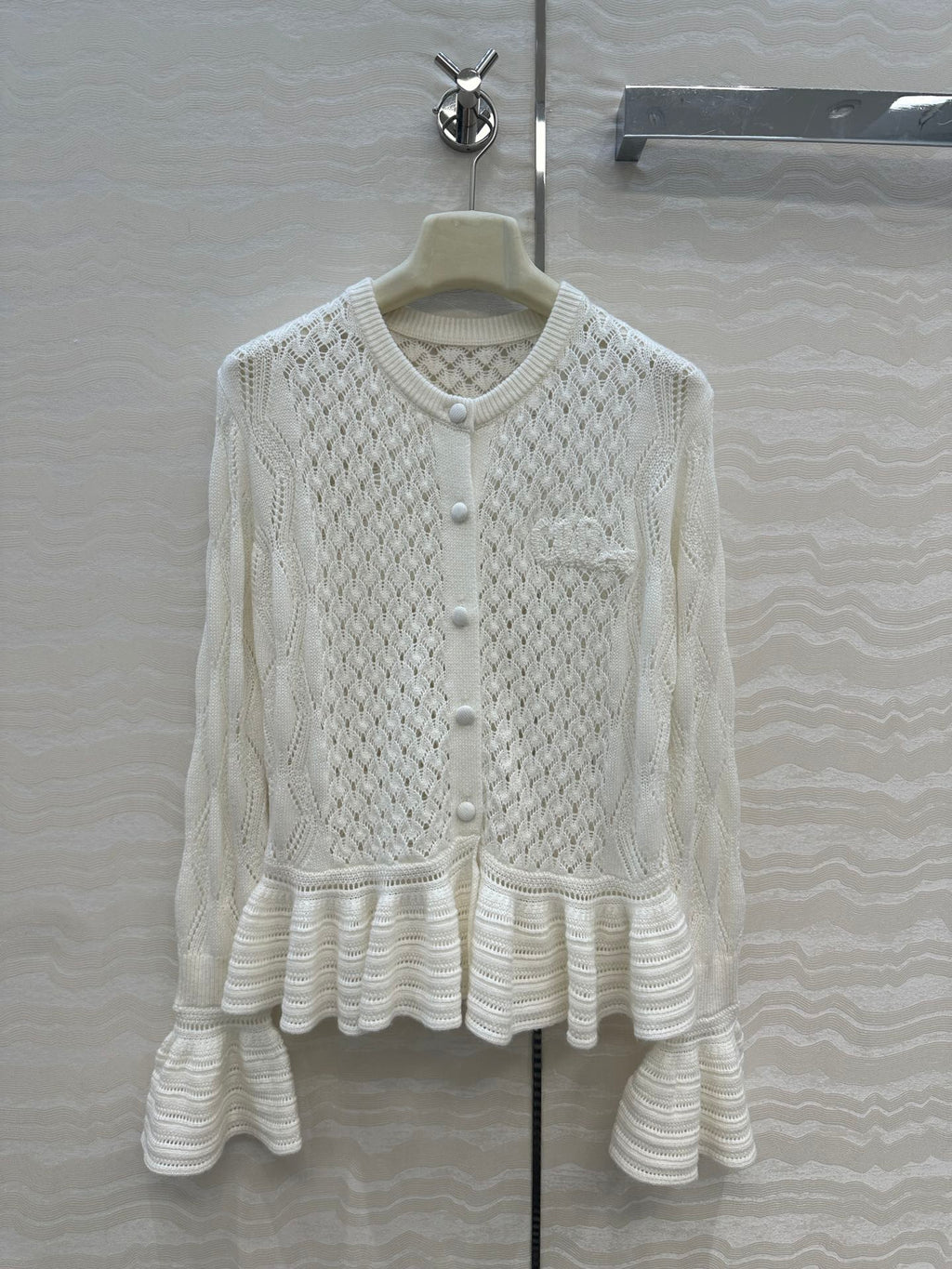 CHLOE 25S WHITE CARDIGAN STYLE 003
