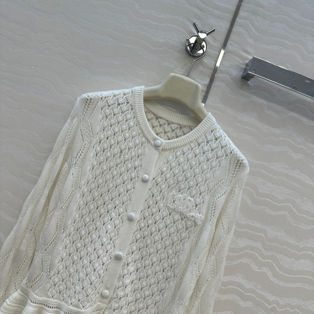 CHLOE 25S WHITE CARDIGAN STYLE 003
