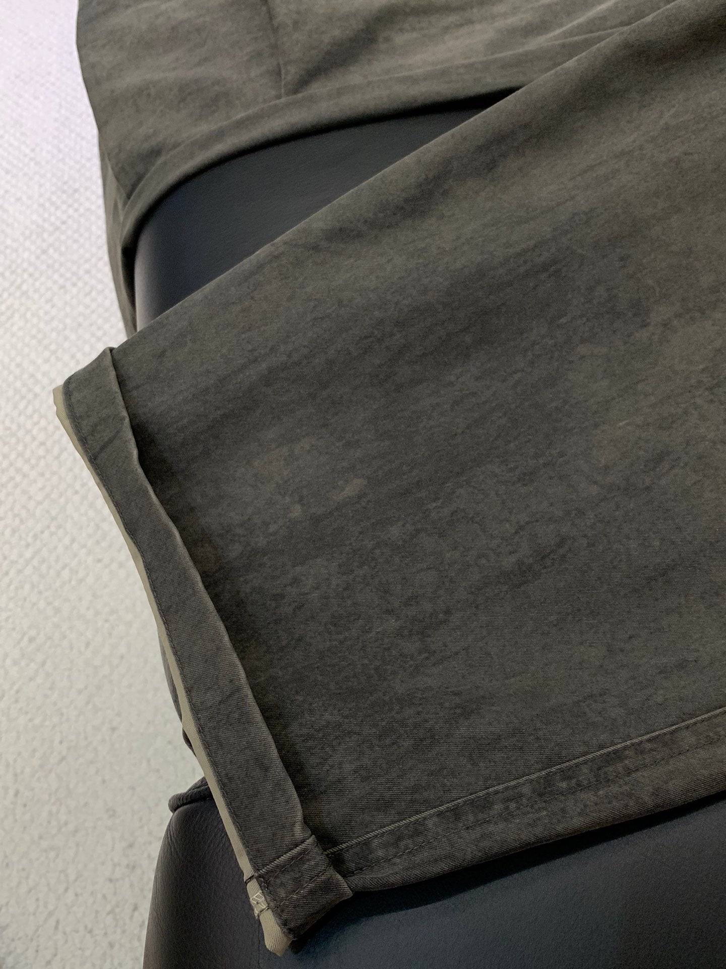 LOEWE CARGO PANTS STYLE 46