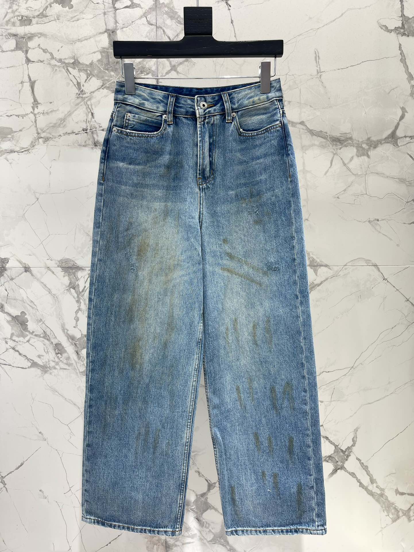 LOEWE JEANS STYLE 43