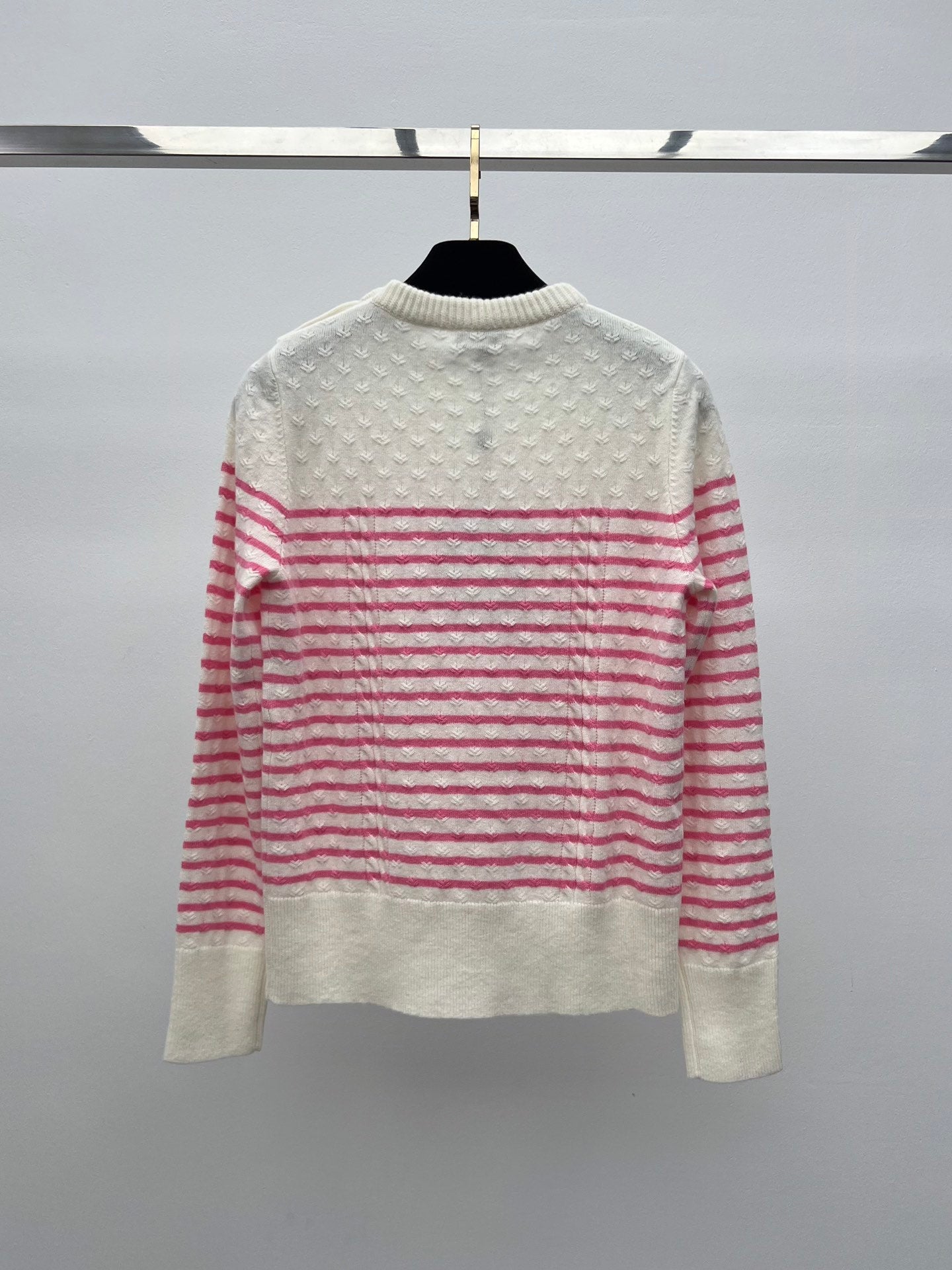 CHANEL 25S SWEATER STYLE 165