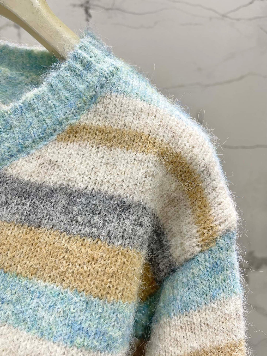 LOEWE SWEATER STYLE 24