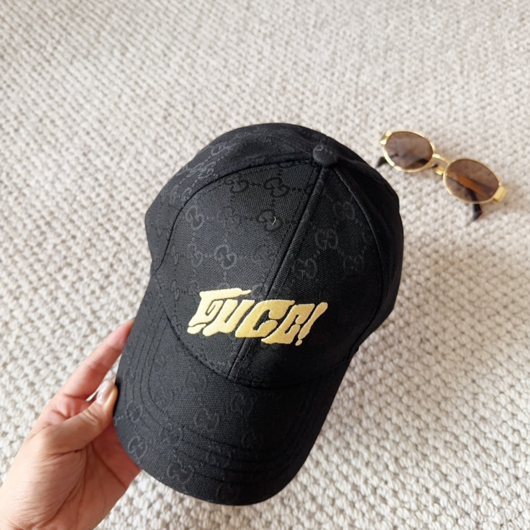 GUCCI 26S BASEBALL CAP STYLE 77