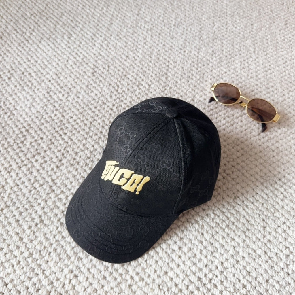 GUCCI 26S BASEBALL CAP STYLE 77