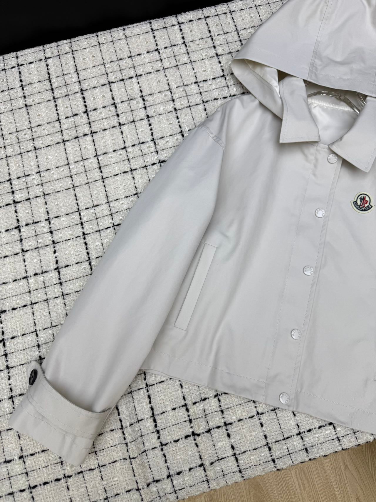 MONCLER 25S WINDBREAKER JACKET 305084