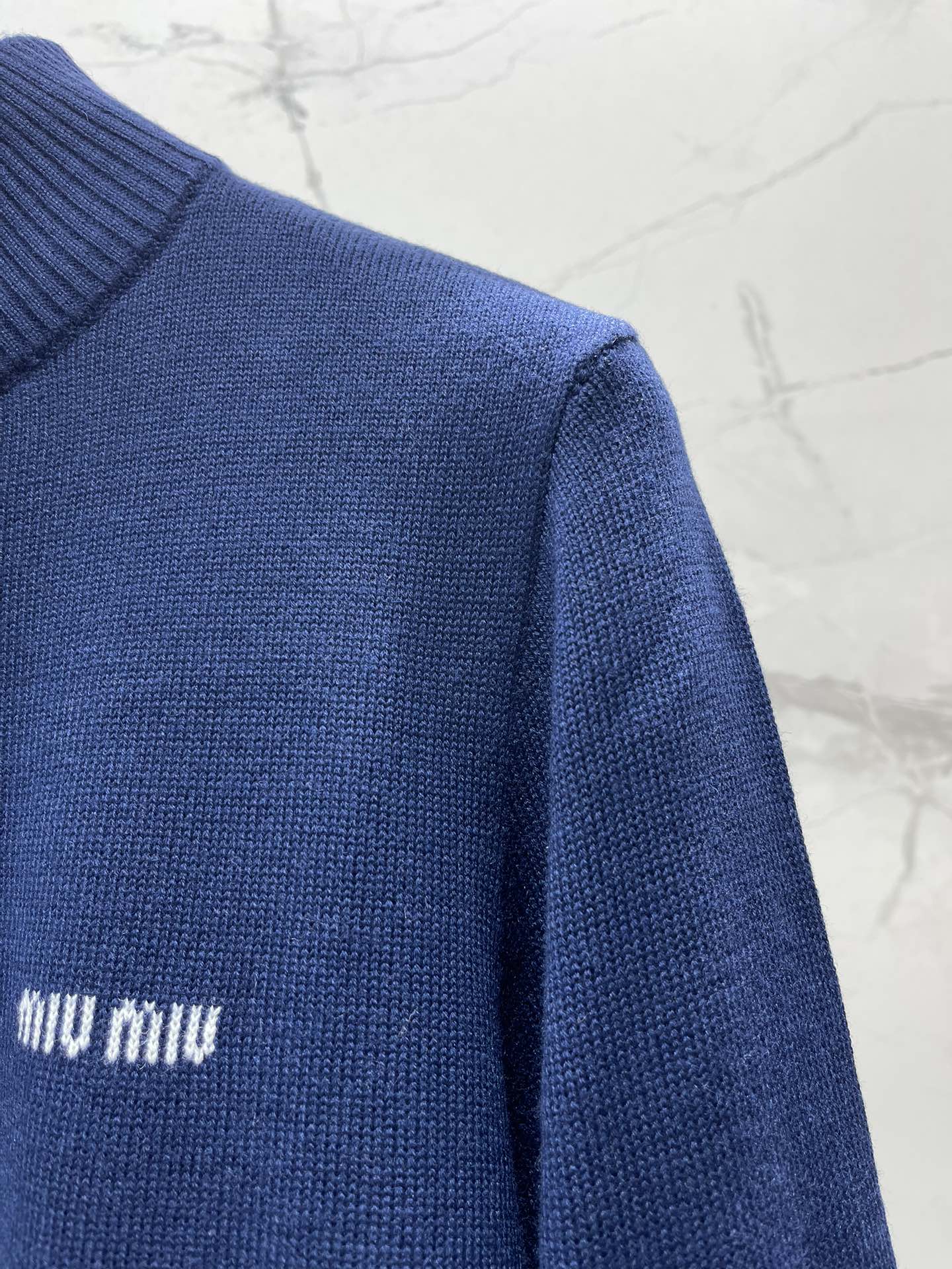 MIUMIU SWEATER STYLE 168