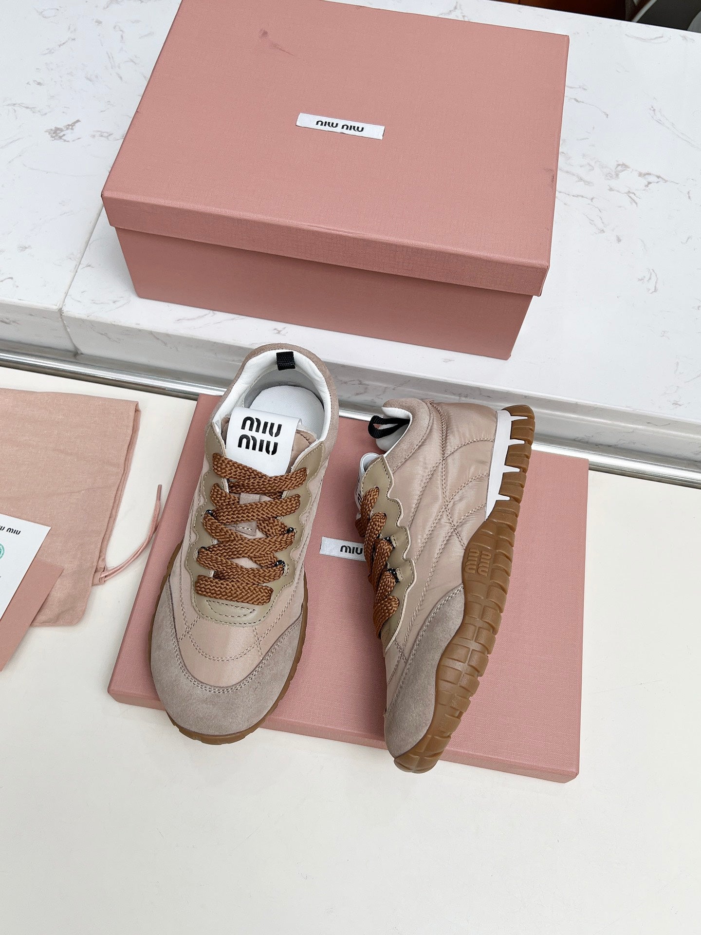 MIUMIU 26S SNEAKERS IN BROWN FABRIC AND SUEDE