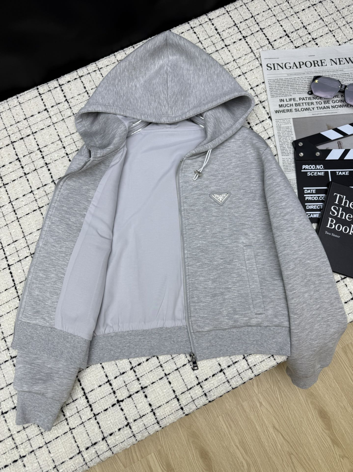 PRADA 26S HOODED JACKET 596