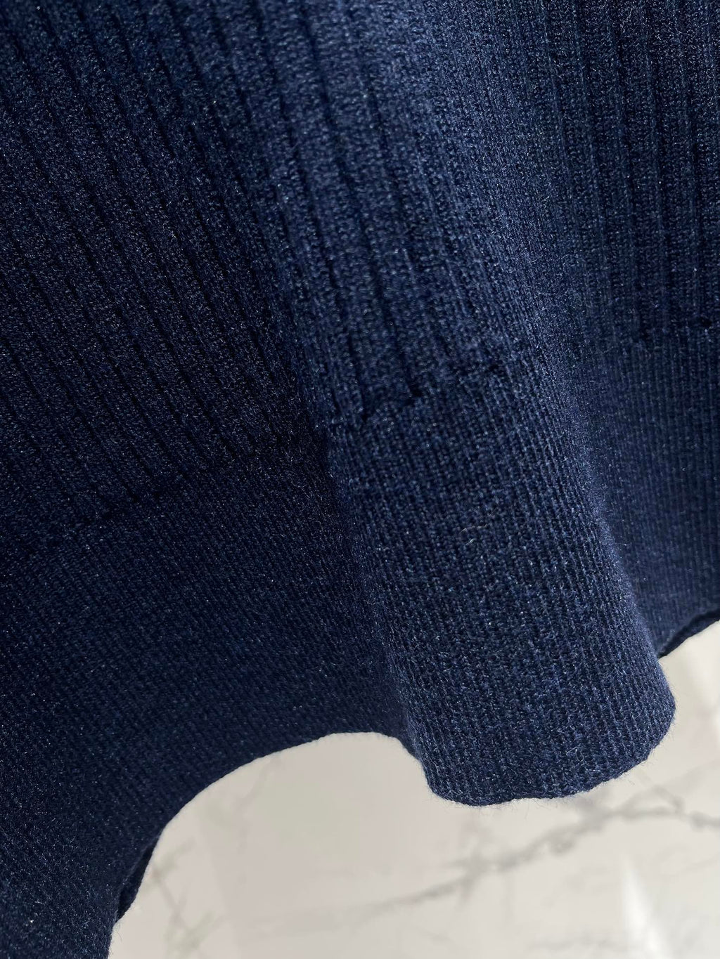 MIUMIU SWEATER STYLE 141