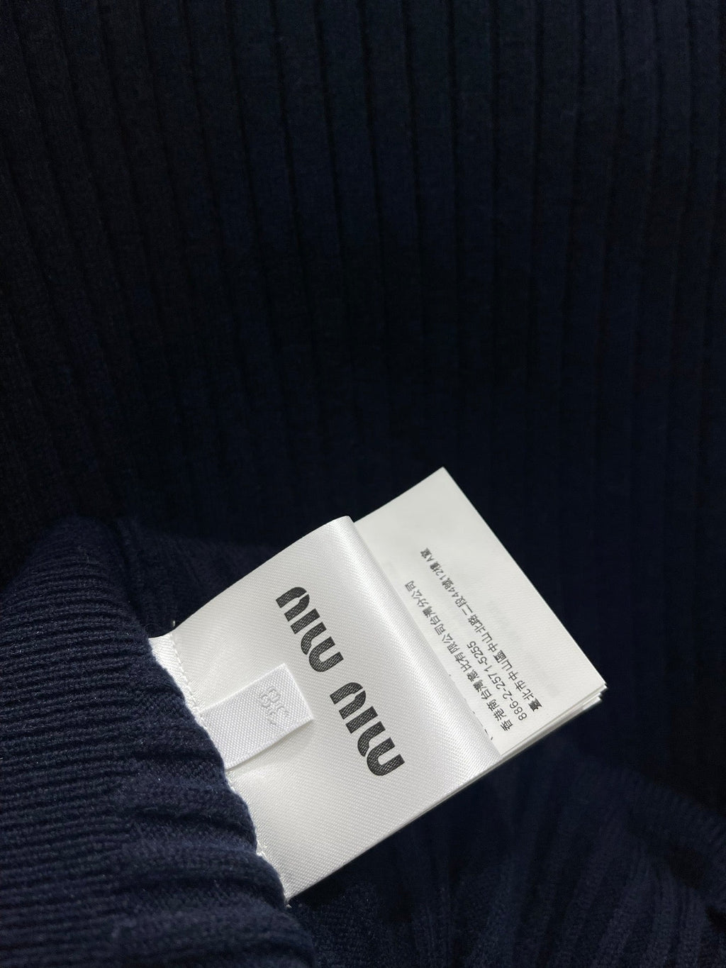 MIUMIU SWEATER STYLE 141