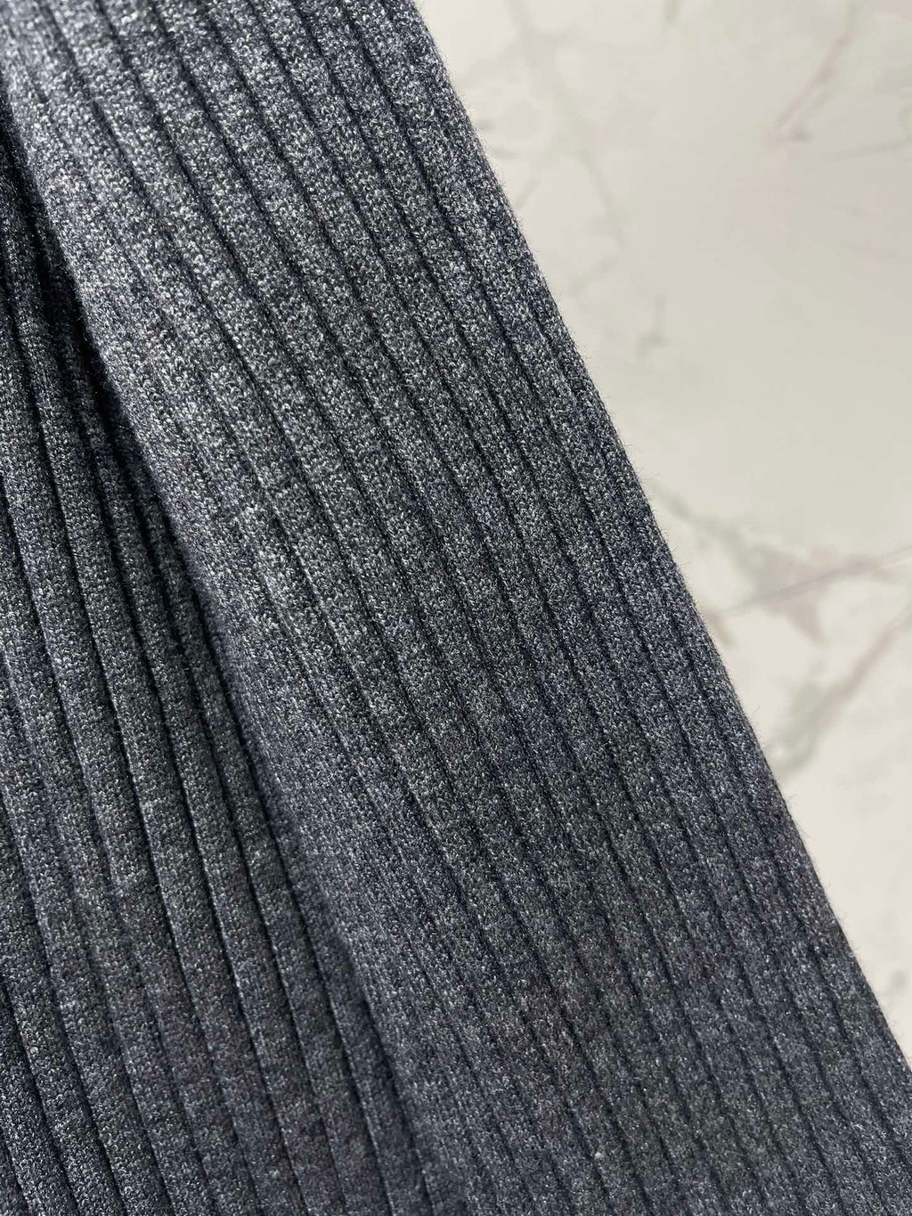 MIUMIU SWEATER STYLE 139