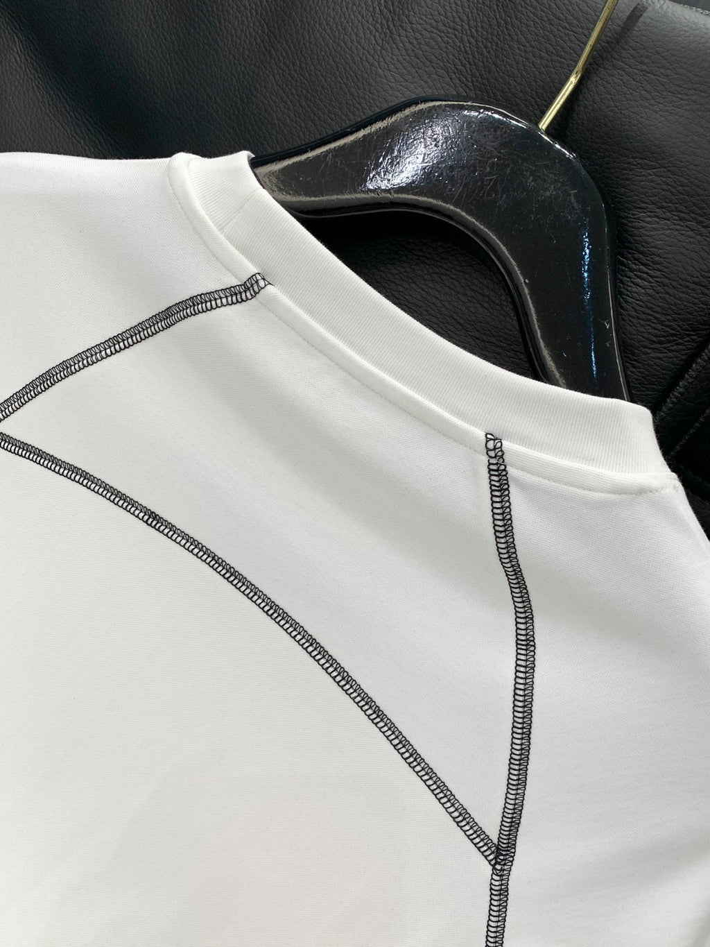 ALO LONG SLEEVE T-SHIRT STYLE 27