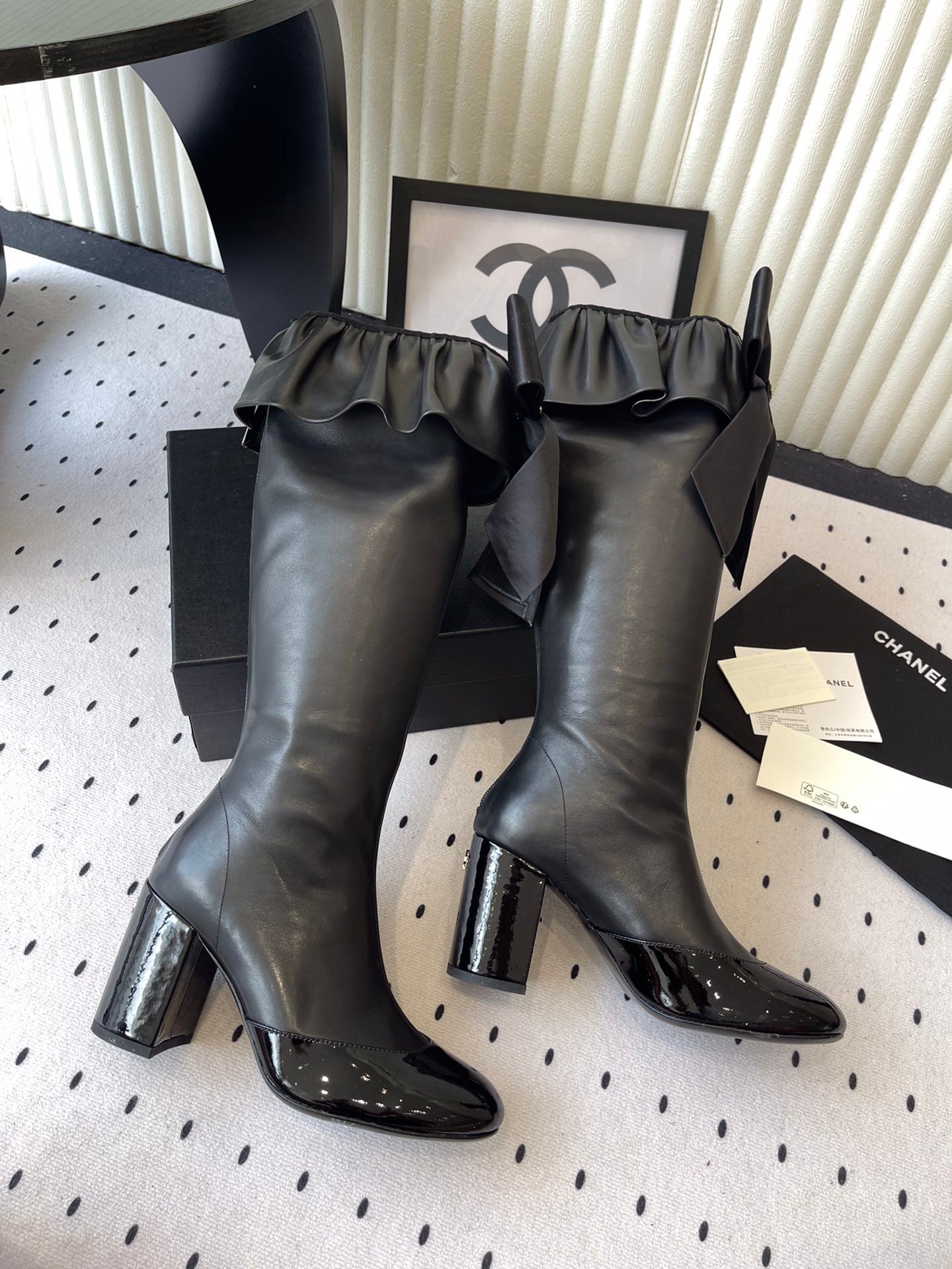 CHANEL BOW HIGH BOOTS IN BLACK CALFSKIN
