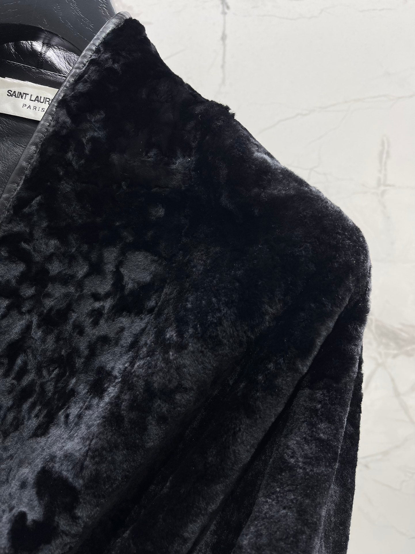 YSL 25S SHEARLING COAT STYLE 230