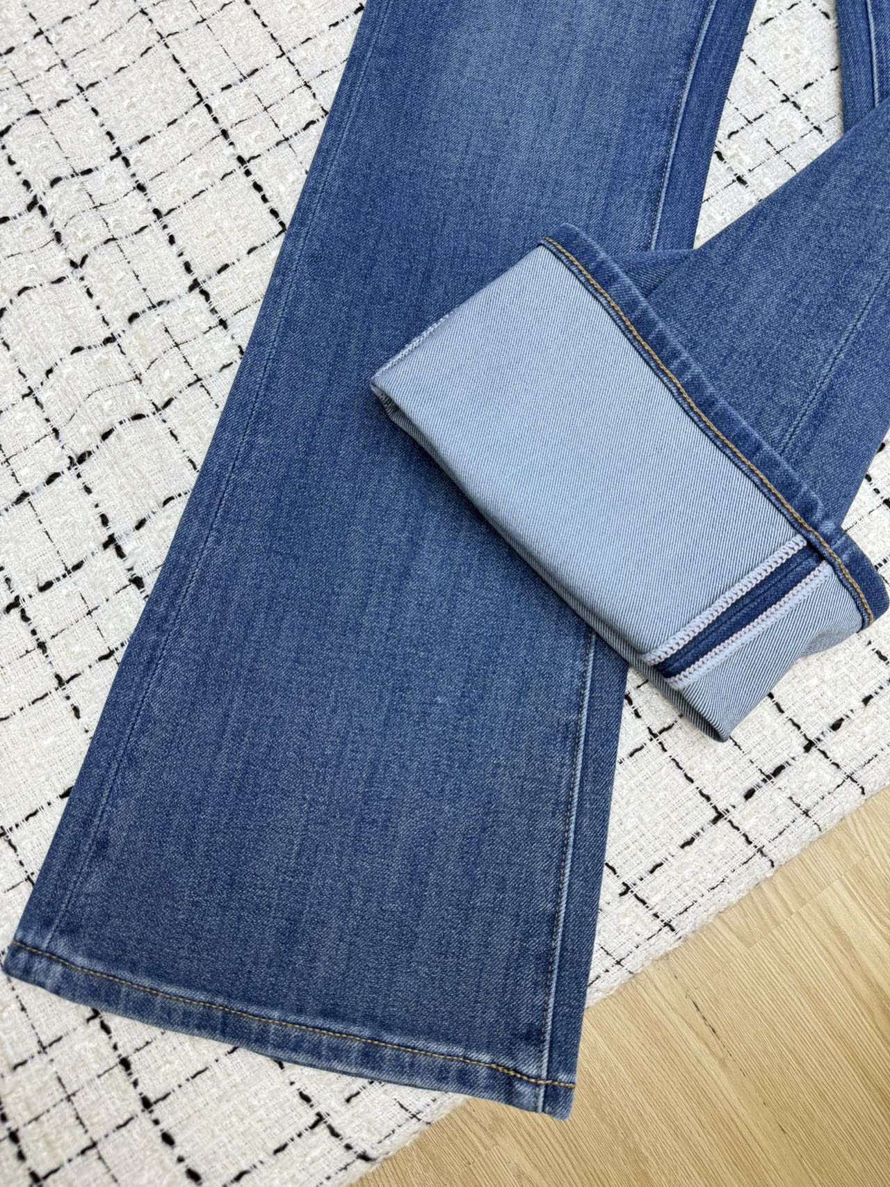 PRADA 26S DENIM JEANS 598
