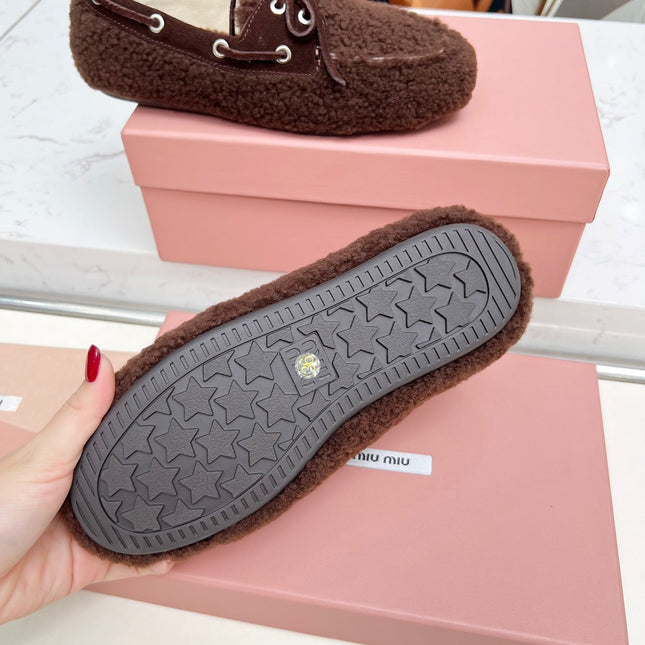 MIUMIU 26S BOAT LOAFERS IN DARK BROWN SHEARLING
