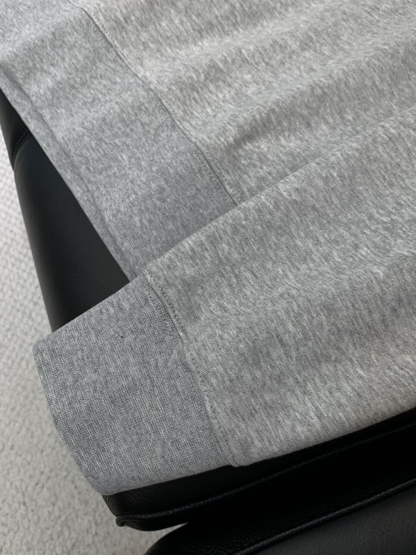 DIOR 25S LONG-SLEEVE SWEATSHIRT STYLE 210