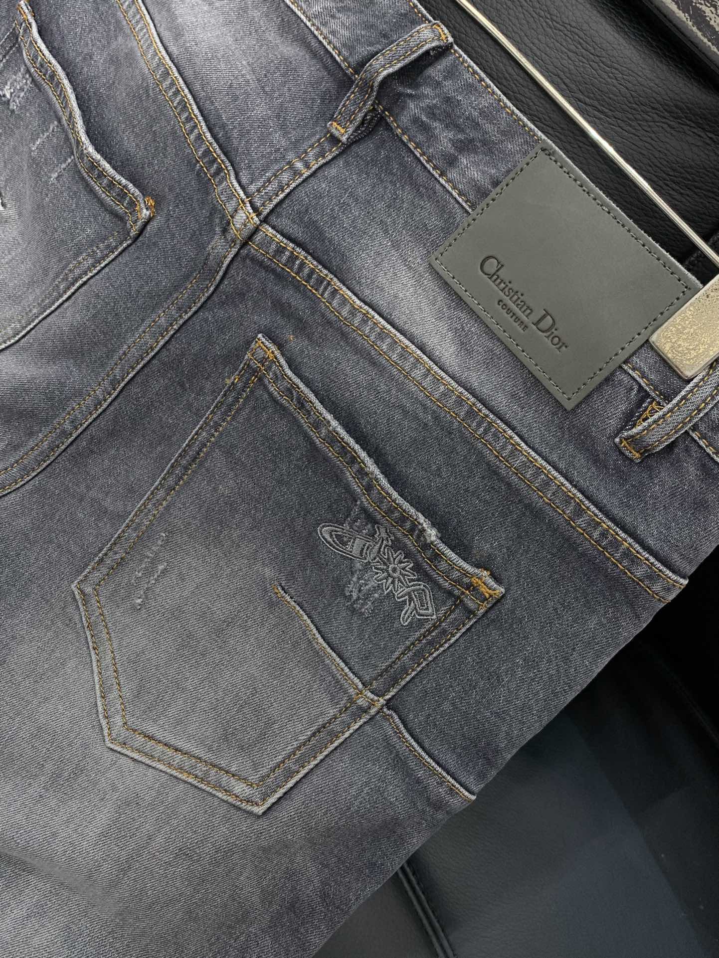 DIOR 25S JEANS STYLE 208