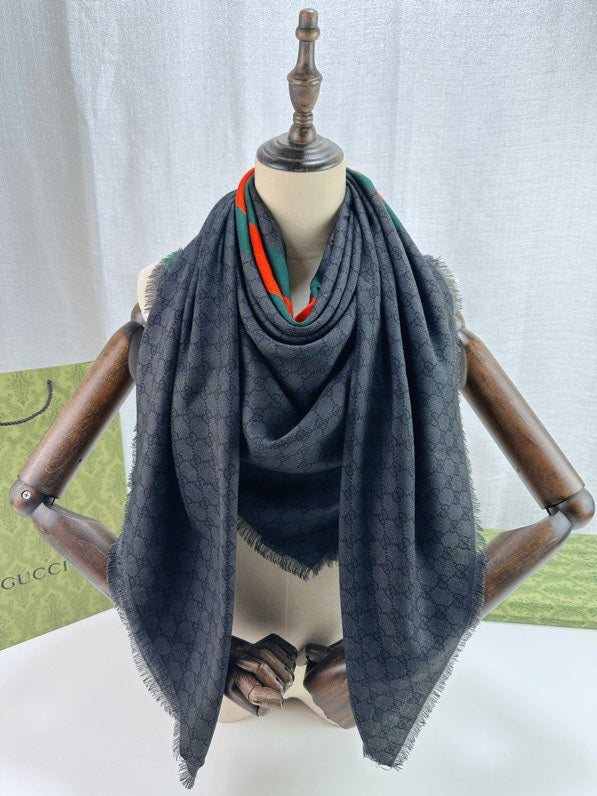 GUCCI 26S SCARF 135 IN CASHMERE AND SILK 841869