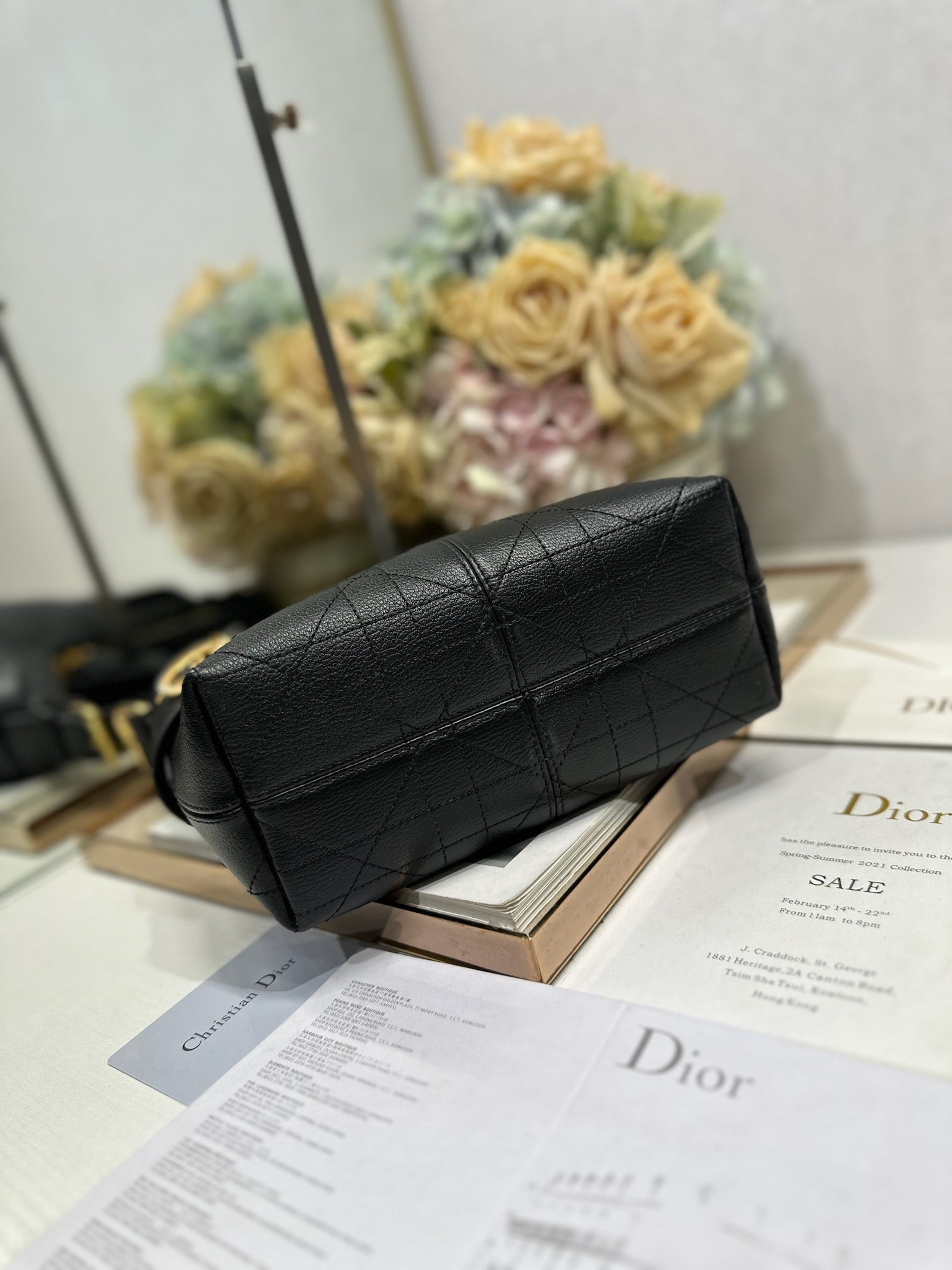 DIOR 26S VOYAGE BAG 22 IN BLACK CALFSKIN