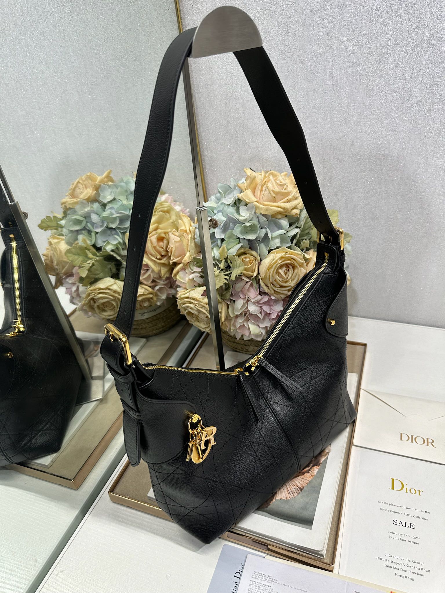 DIOR 26S VOYAGE BAG 28 IN BLACK CALFSKIN
