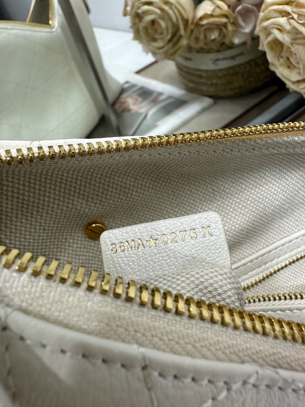 DIOR 26S VOYAGE BAG 28 IN CREAM WHITE CALFSKIN
