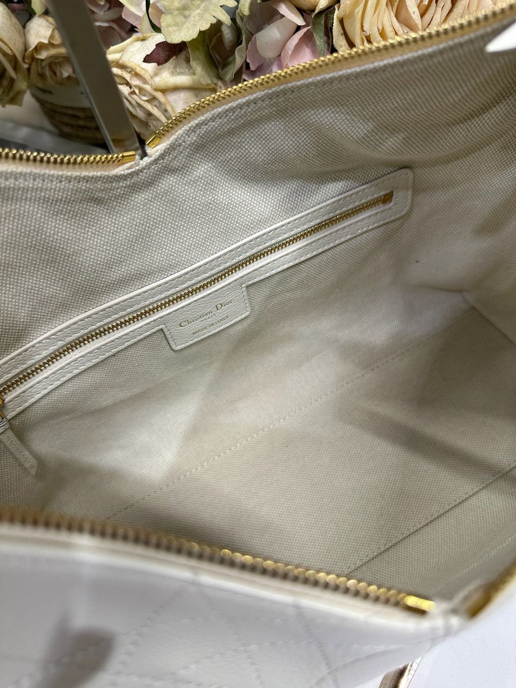 DIOR 26S VOYAGE BAG 34 IN CREAM WHITE CALFSKIN