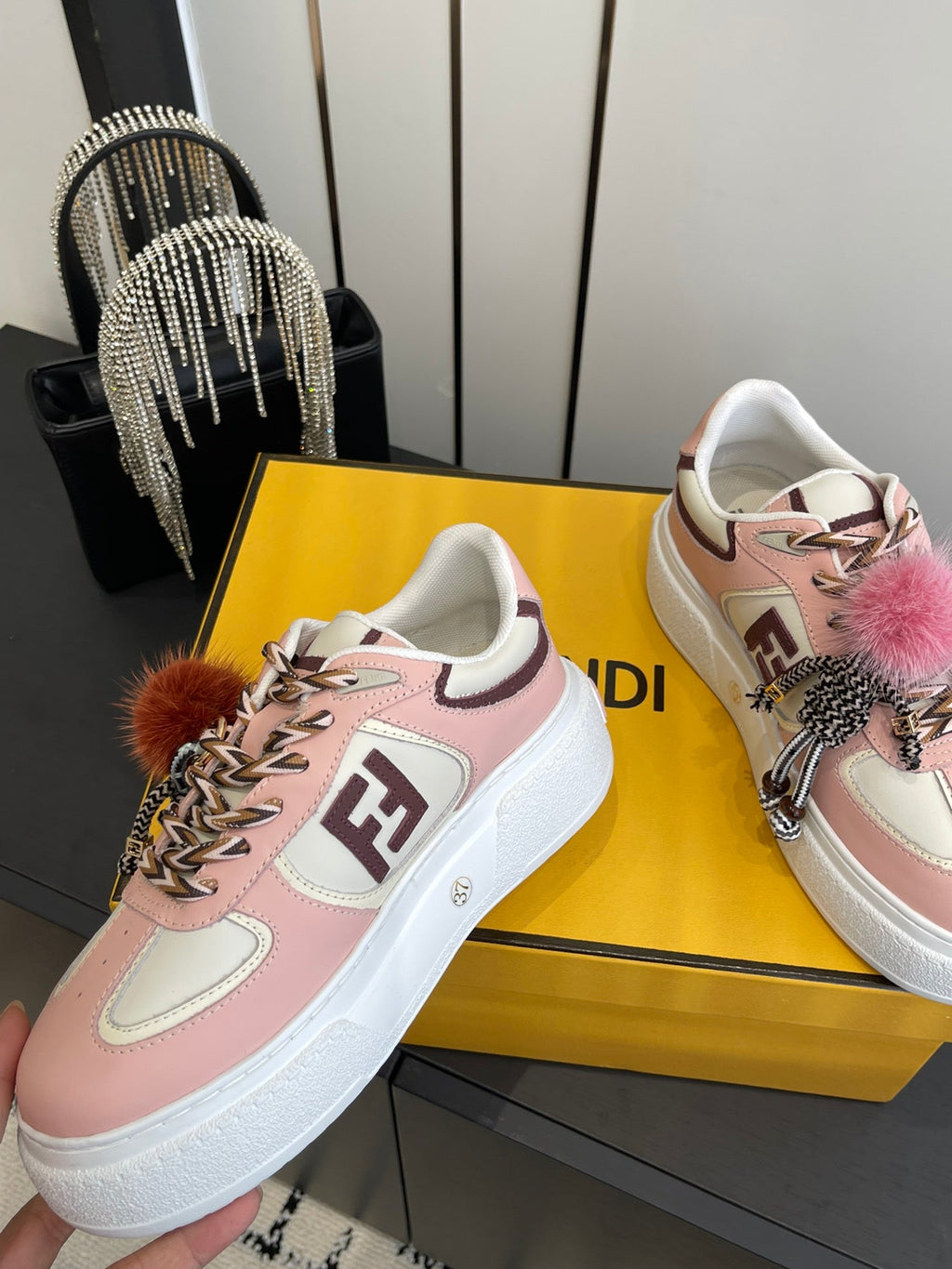 FENDI 25S SNEAKERS 50 MM IN PINK MIX WHITE SYNTHETIC LEATHER WITH CHARM