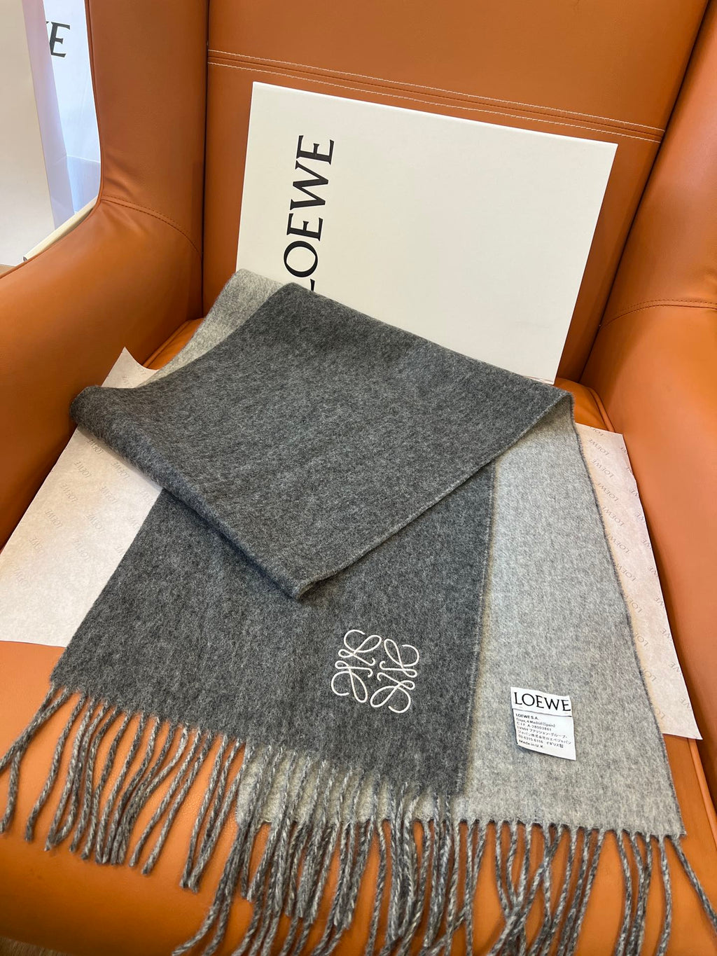LOEWE 26S SCARF 180 IN CASHMERE WOOL 863828