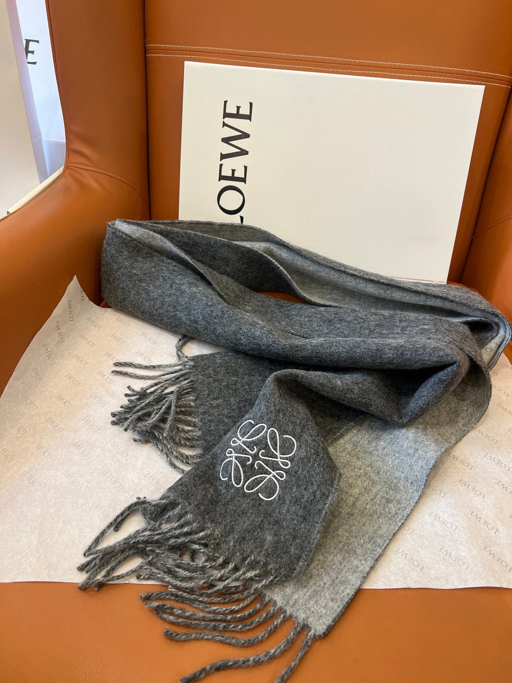LOEWE 26S SCARF 180 IN CASHMERE WOOL 863828