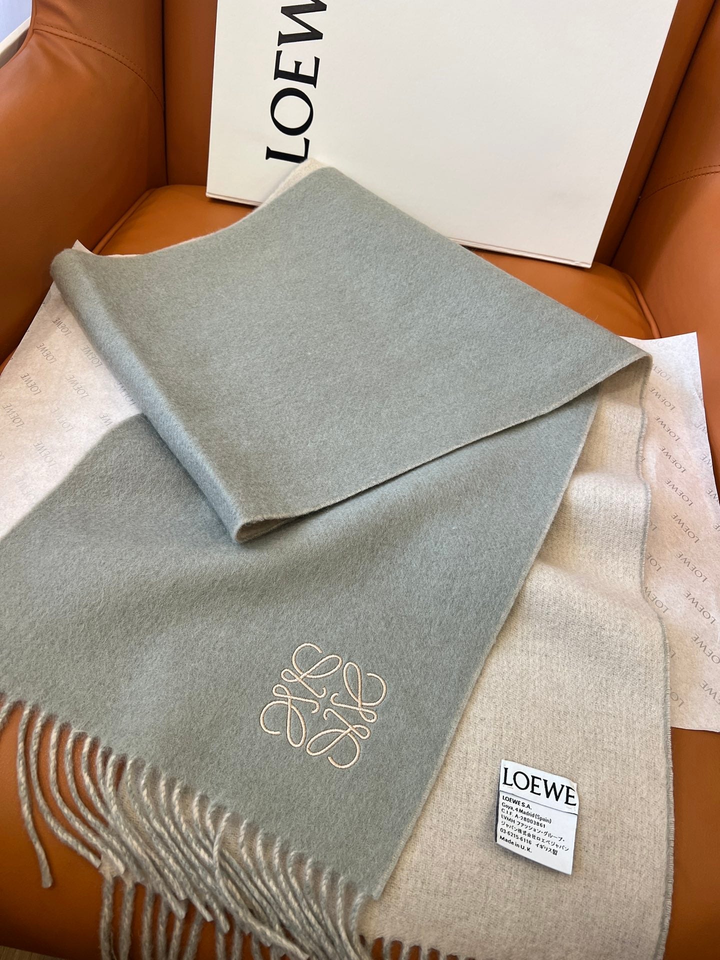LOEWE 26S SCARF 180 IN CASHMERE WOOL 863829