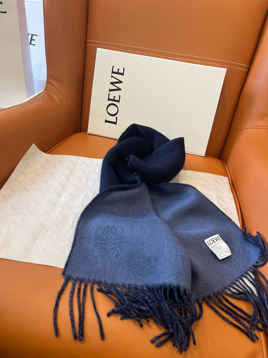 LOEWE 26S SCARF 180 IN CASHMERE WOOL 863830