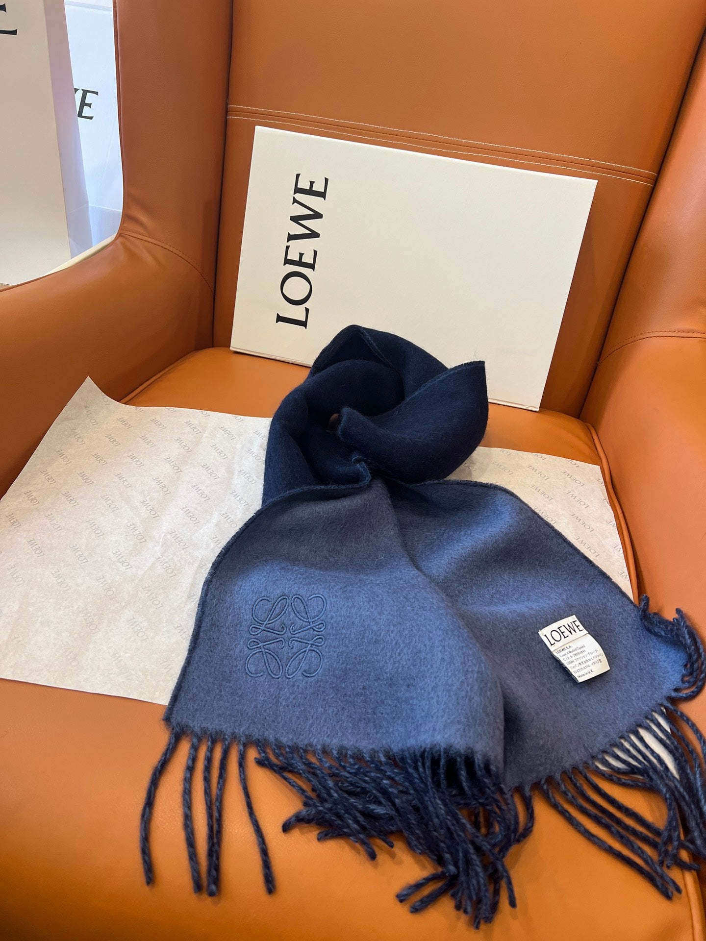 LOEWE 26S SCARF 180 IN CASHMERE WOOL 863830