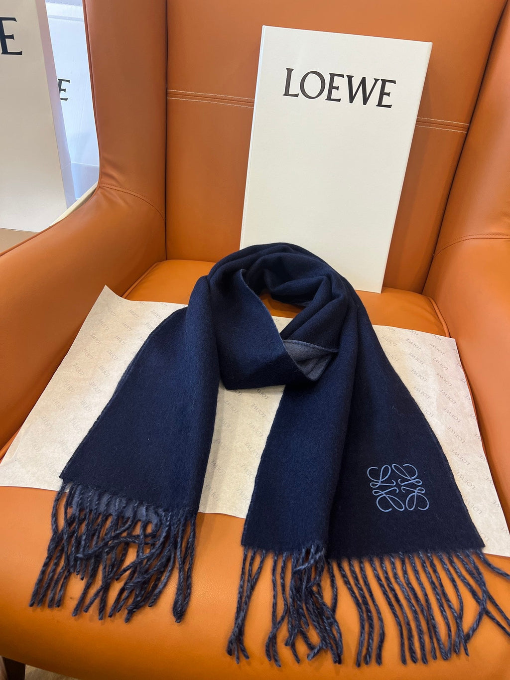 LOEWE 26S SCARF 180 IN CASHMERE WOOL 863830