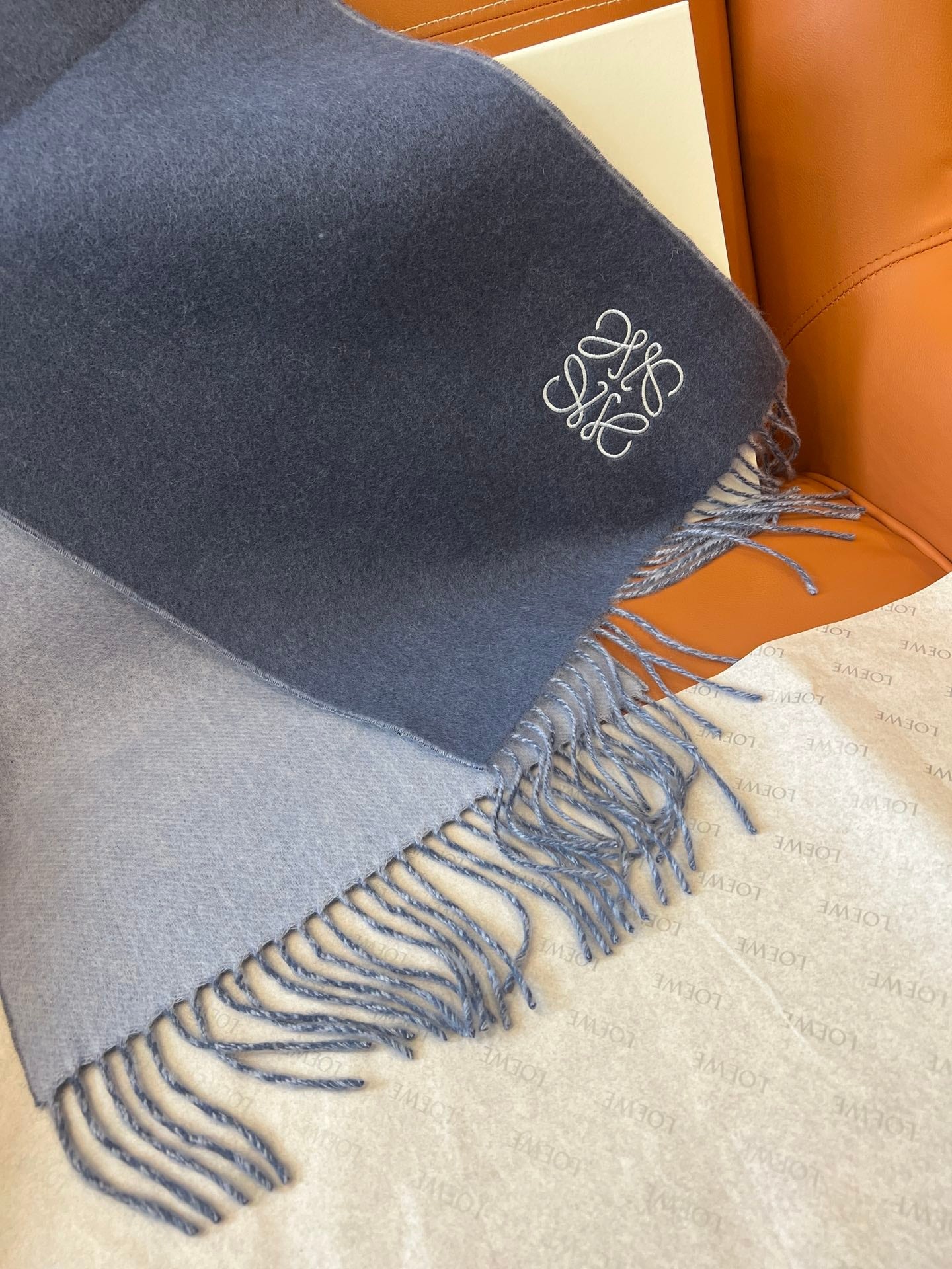 LOEWE 26S SCARF 180 IN CASHMERE WOOL 863832