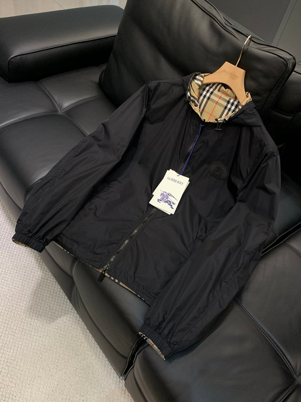 BURBERRY 25S WINDBREAKER 103