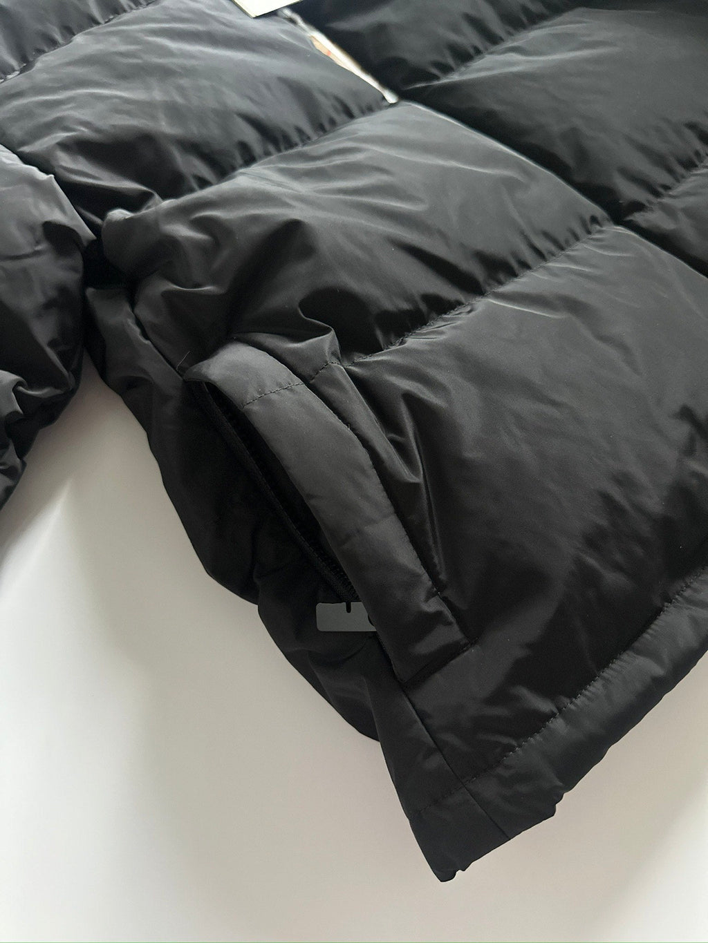 BURBERRY 25S DOWN JACKET 0022