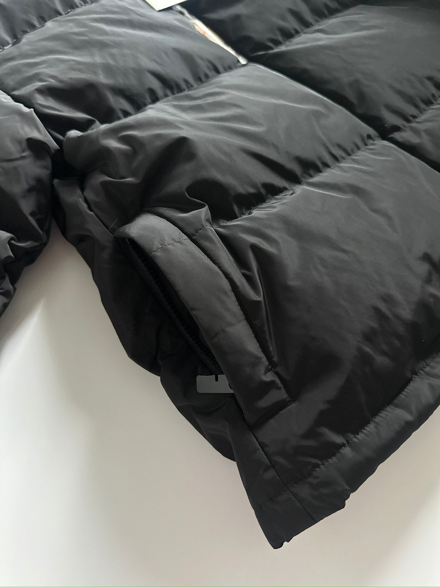 BURBERRY 25S DOWN JACKET 0022