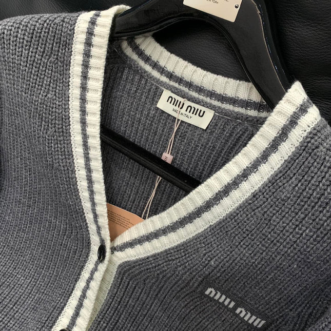 MIUMIU CARDIGAN STYLE 637