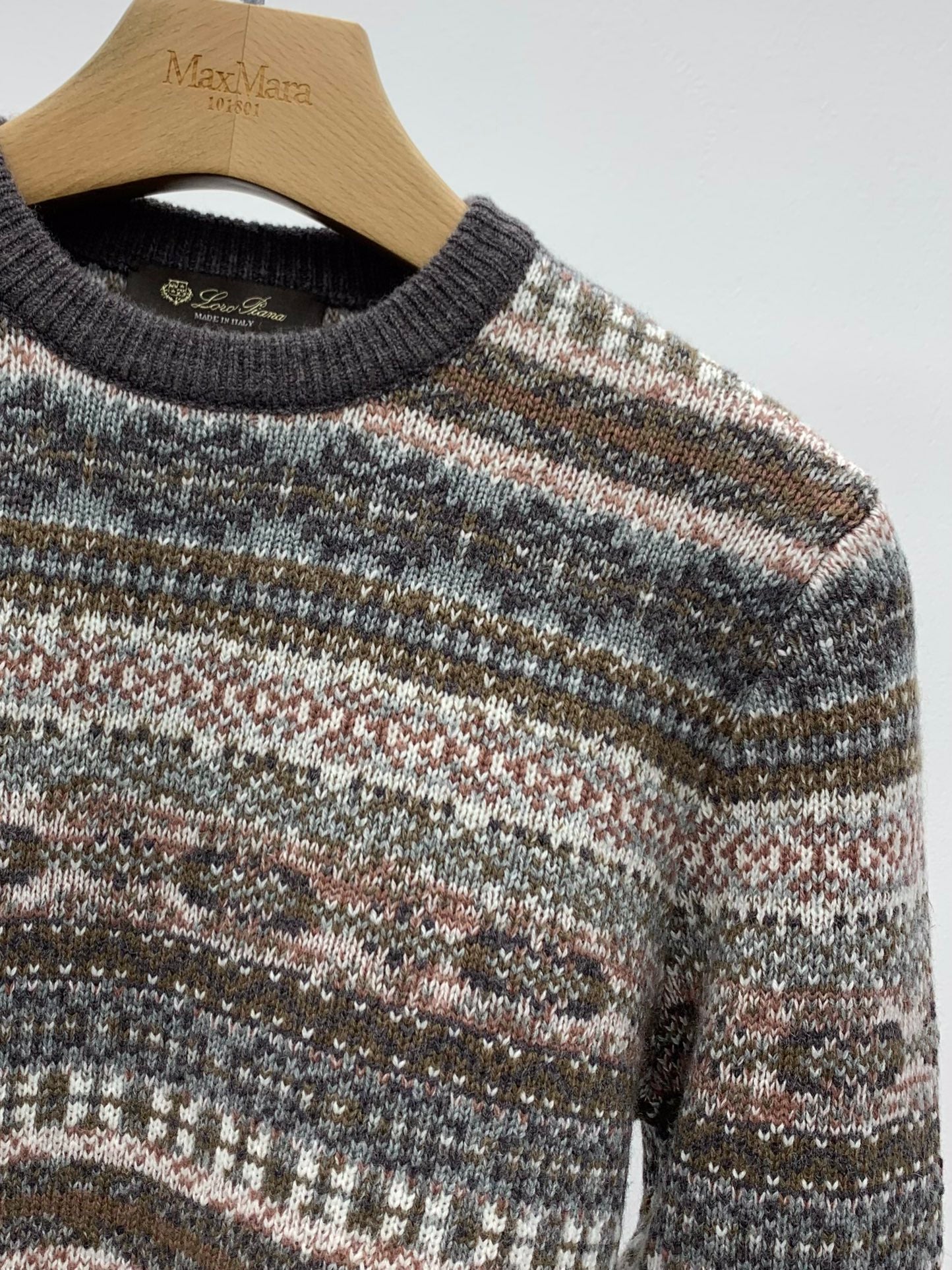 LP KNIT SWEATER STYLE 360