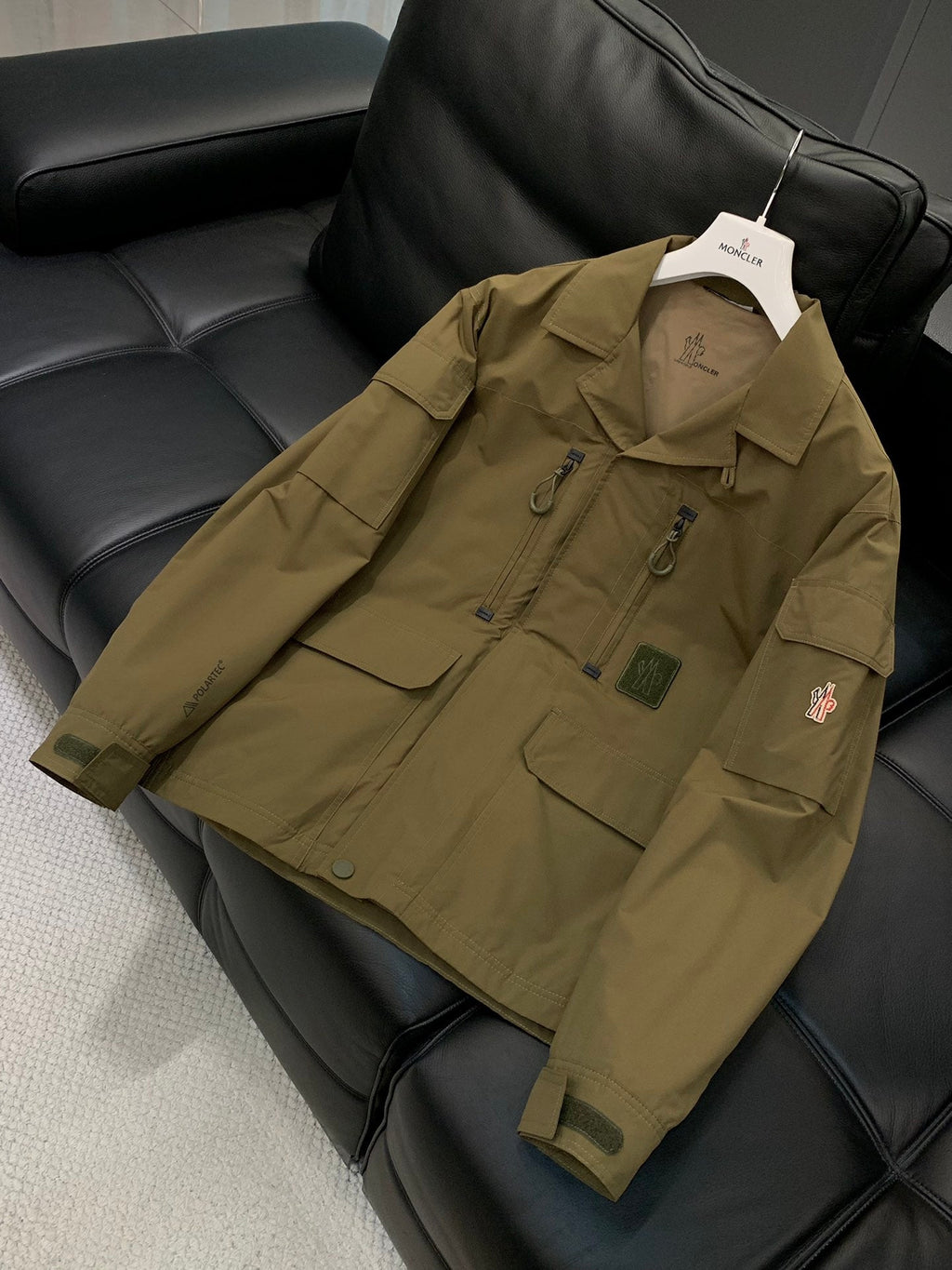 MONCLER 25S PROTECTIVE JACKET 243