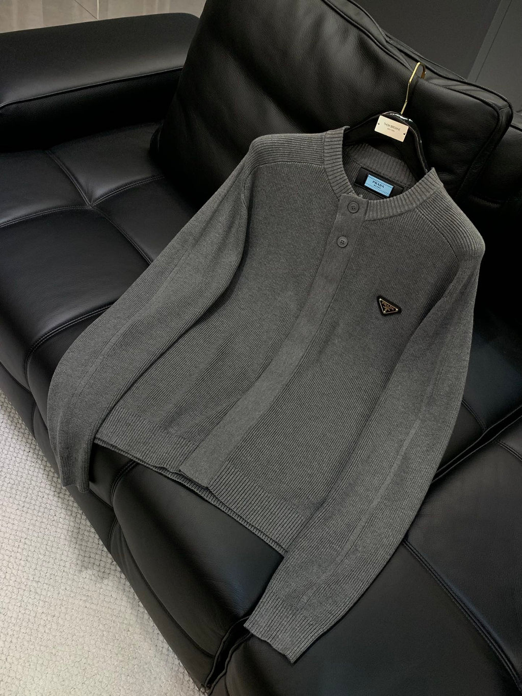 PRADA 25S CARDIGAN 486