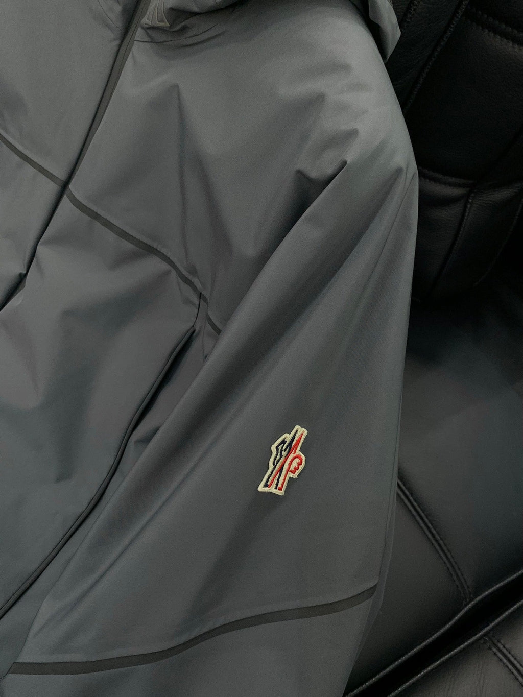 MONCLER 25S COTTON HOODED JACKET 259