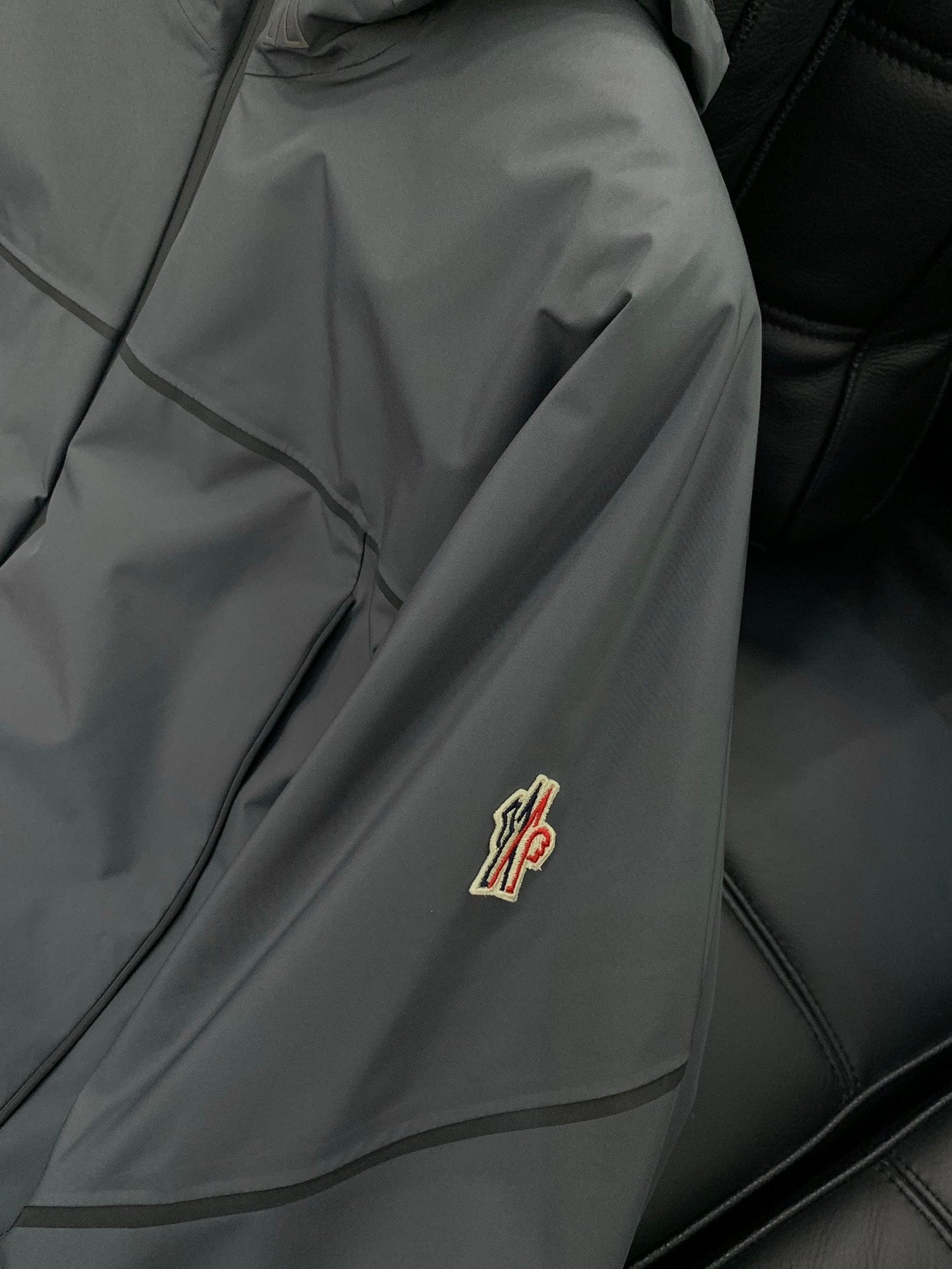 MONCLER 25S COTTON HOODED JACKET 259