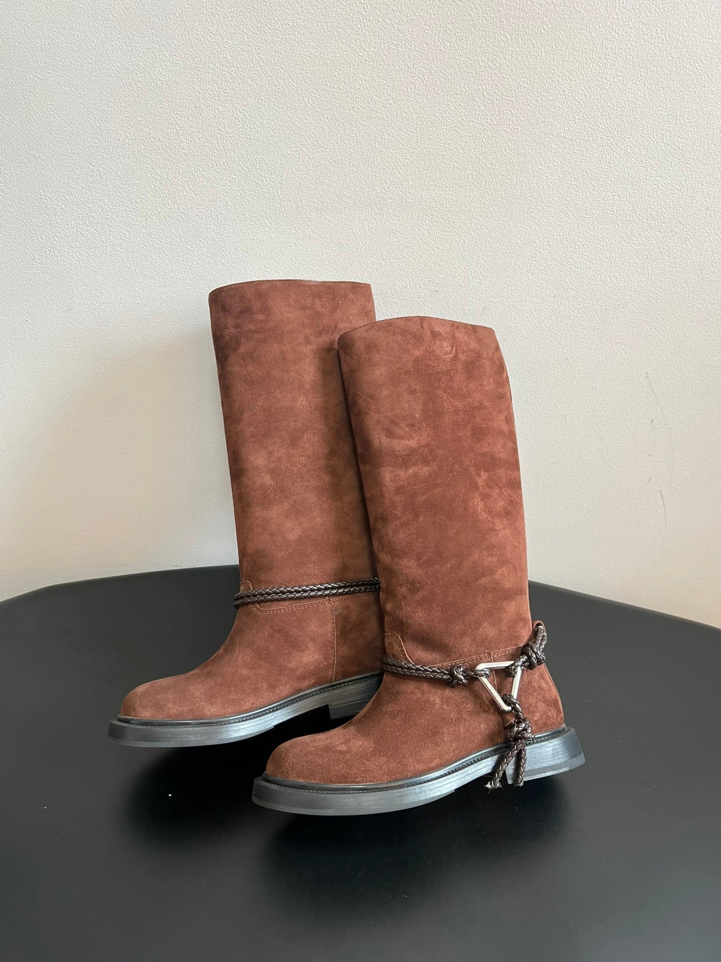 BOTTEGA VENETA 26S TALL BOOTS IN BROWN SUEDE