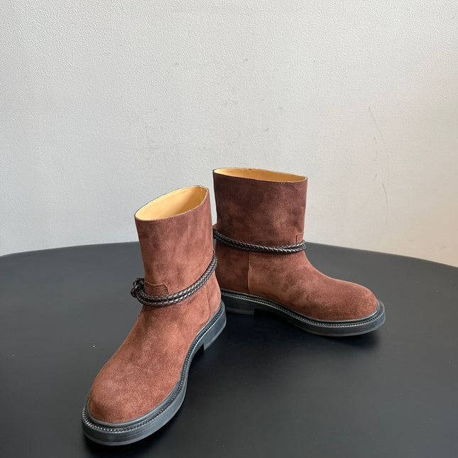 BOTTEGA VENETA 26S ANKLE BOOTS IN BROWN SUEDE
