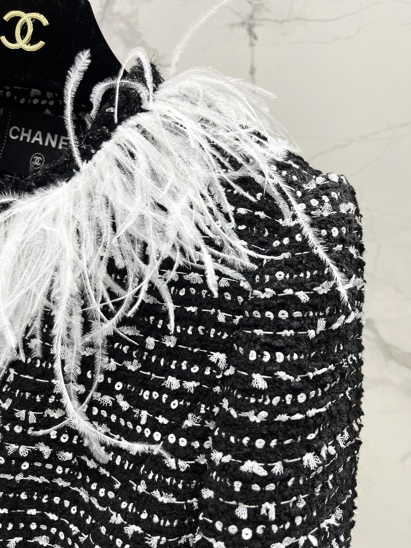 CHANEL 26S FASHION JACKET 773
